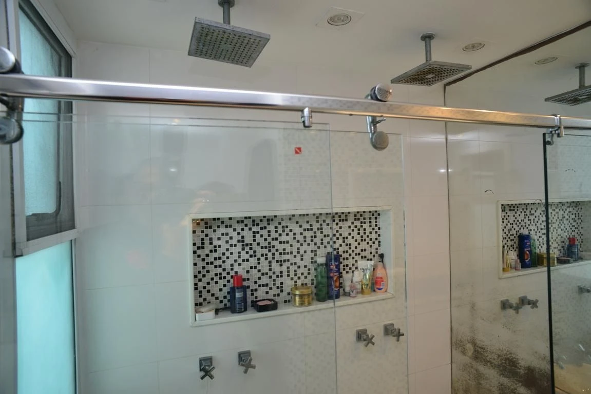 Apartamento amueblado de 2 habitaciones con balcón — photo 29