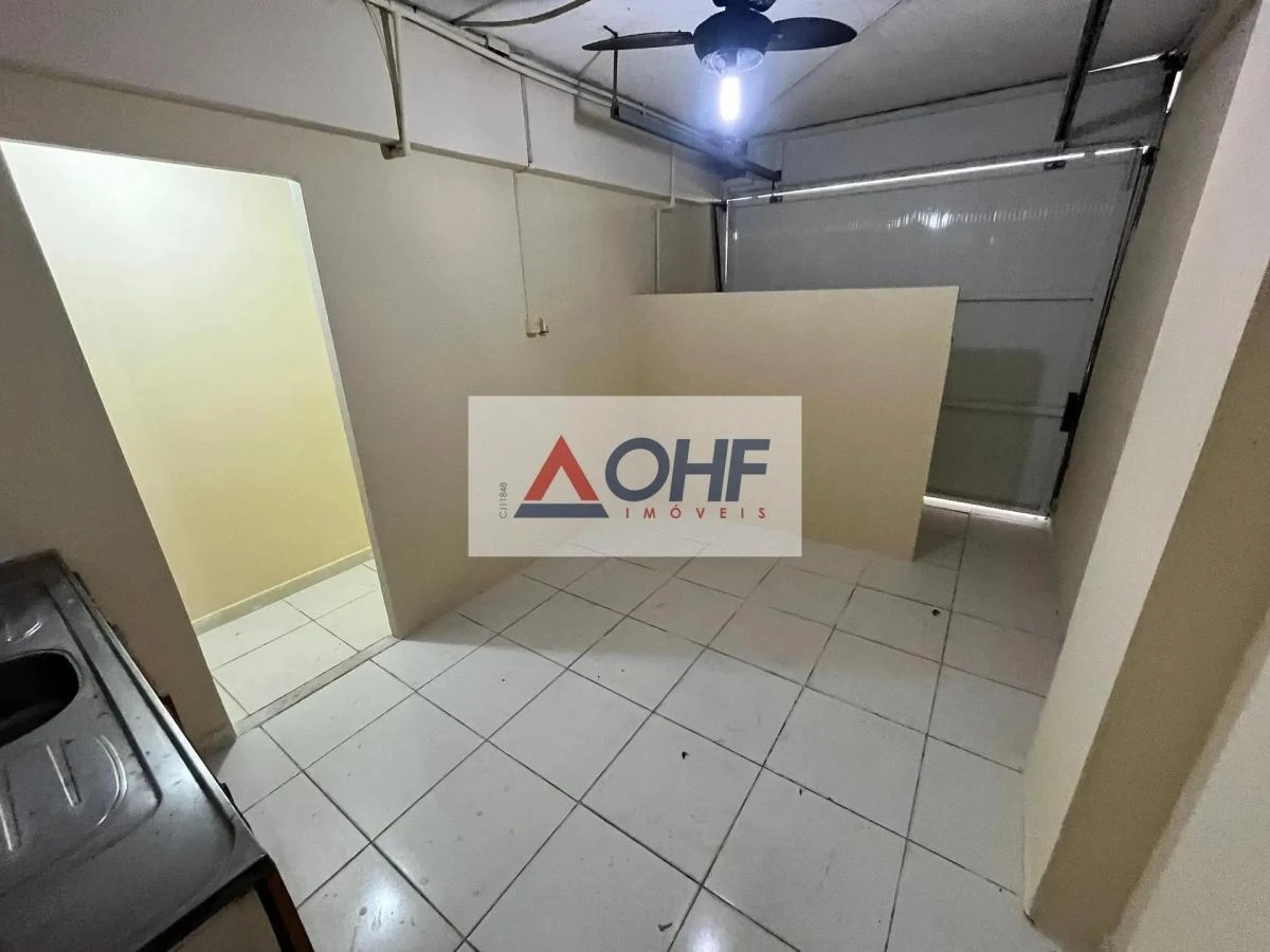 1-bedroom apartment with 300 m² and 6 parking spaces — photo 18