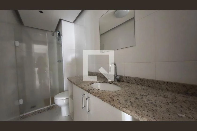 Apartment, 87 m², with a glass-enclosed balcony — photo 13