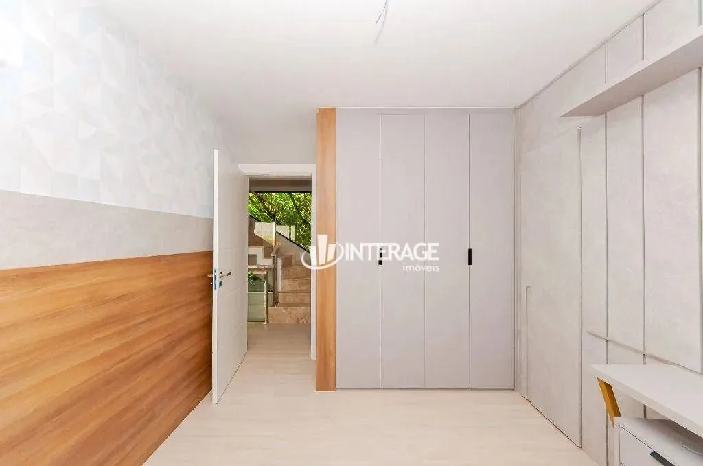 House in a gated community with 3 bedrooms and 172 m² — photo 18