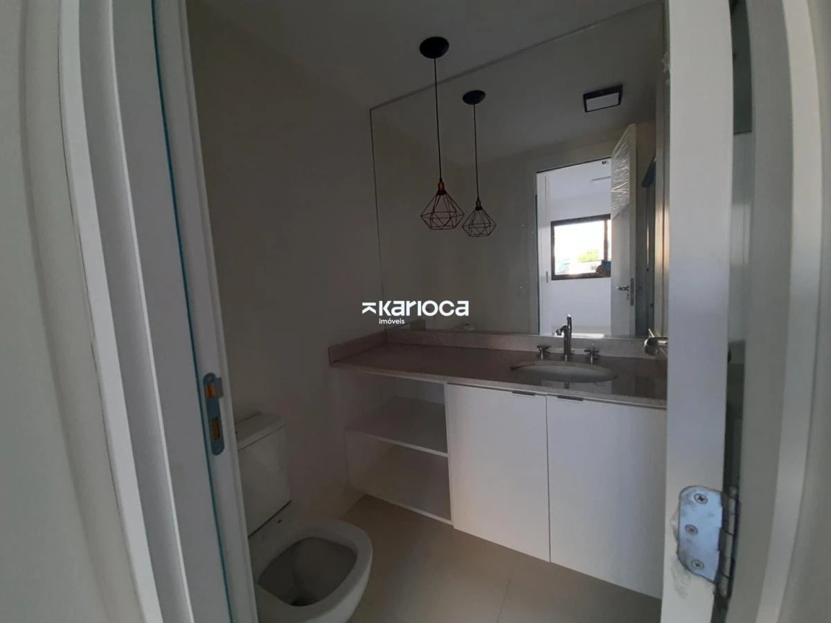 2-bedroom apartment in a building with a sauna — photo 16