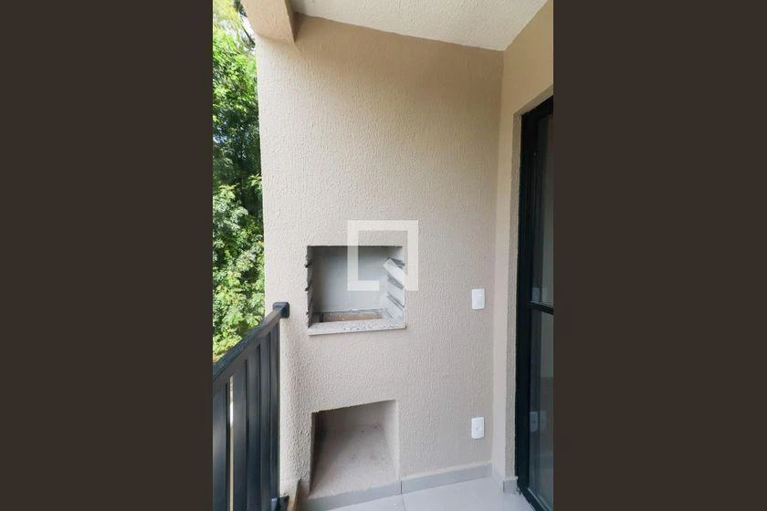 3-bedroom apartment with a grill on the balcony in Curitiba — photo 23