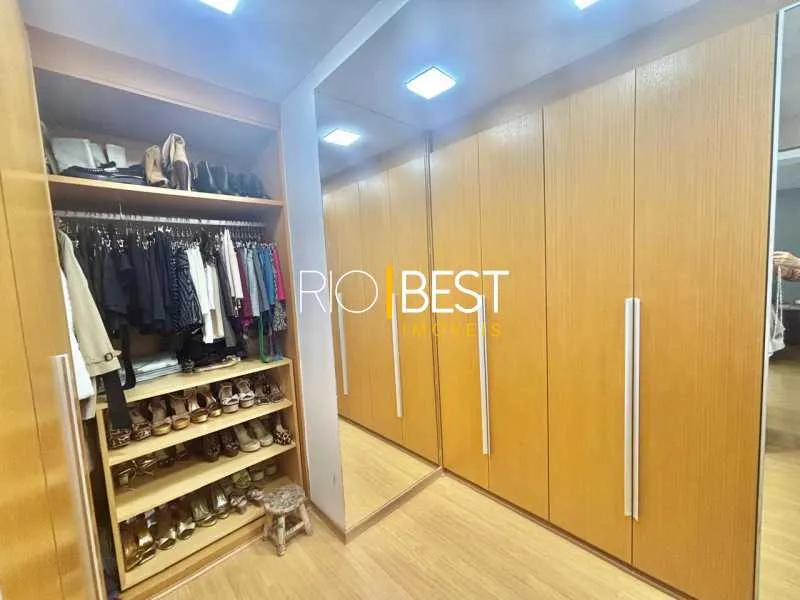 Apartment with 4 bedrooms and 5 bathrooms, 4 parking spots — photo 11