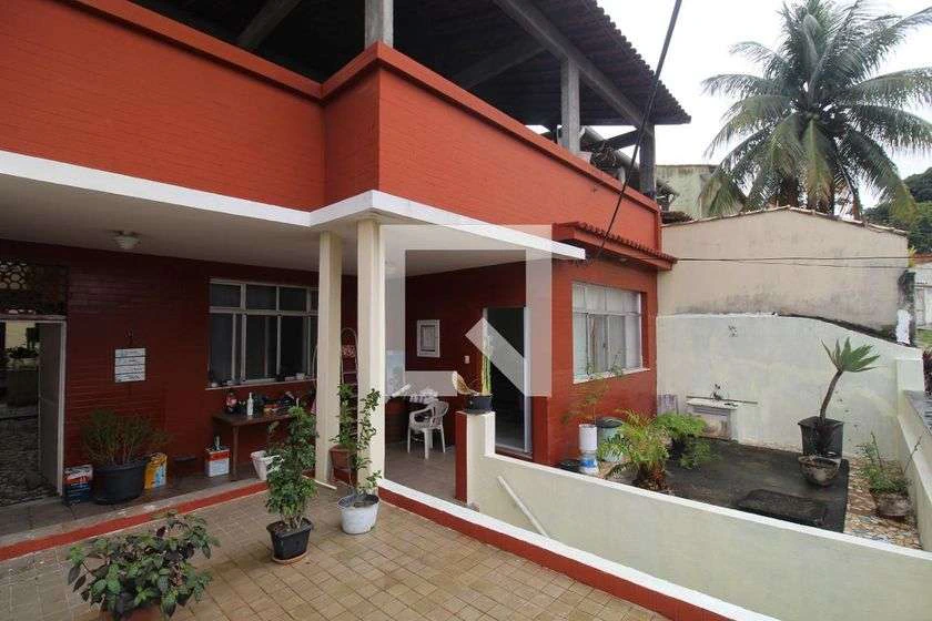 Unfurnished house with 3 bedrooms and private garden — photo 6