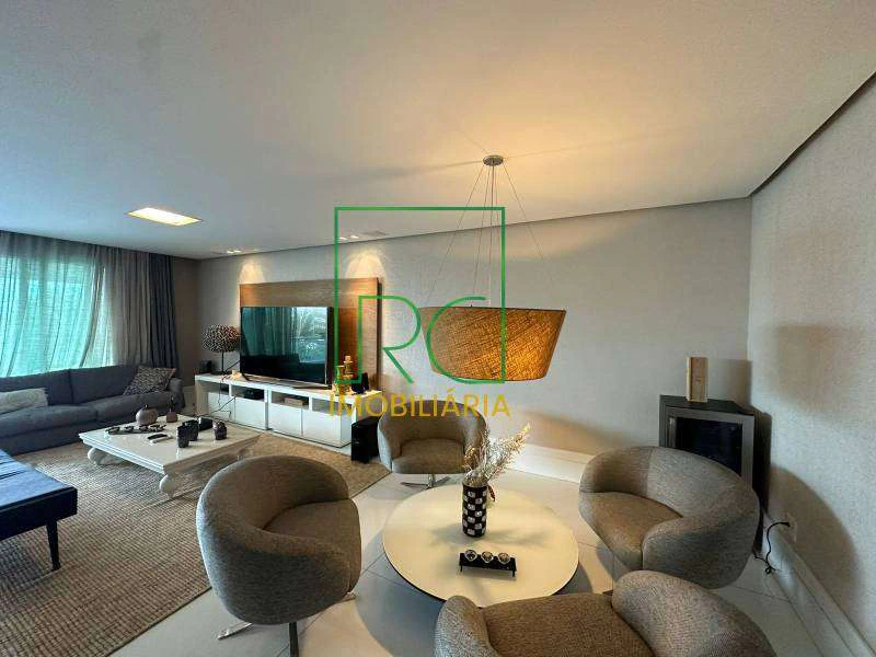 Apartamento de 4 suítes com 390 m² e 3 vagas — photo 22