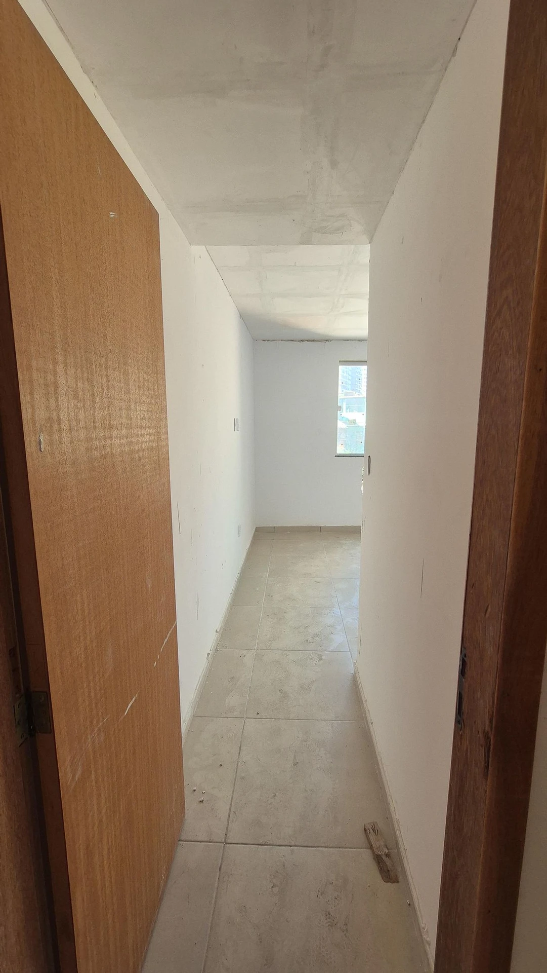 2-bedroom apartment with 1 bathroom and parking — photo 47