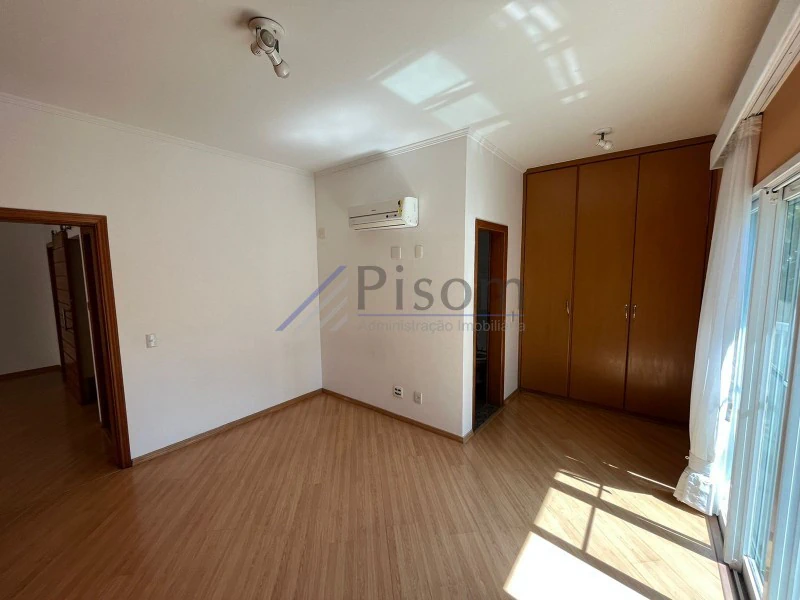 Casa de 6 quartos com ar-condicionado e 1500 m² — photo 15