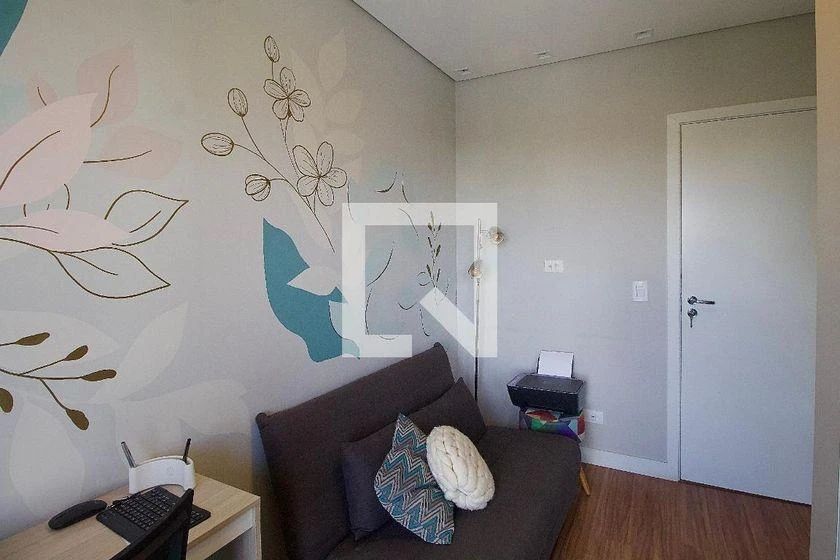 Home office in a 2-bedroom apartment, 80 m² — photo 28