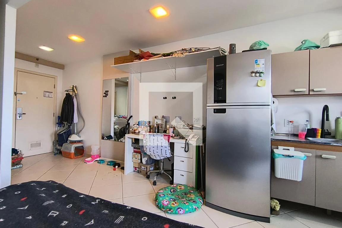 Bathtub in a one-bedroom apartment, 36 m² — photo 28