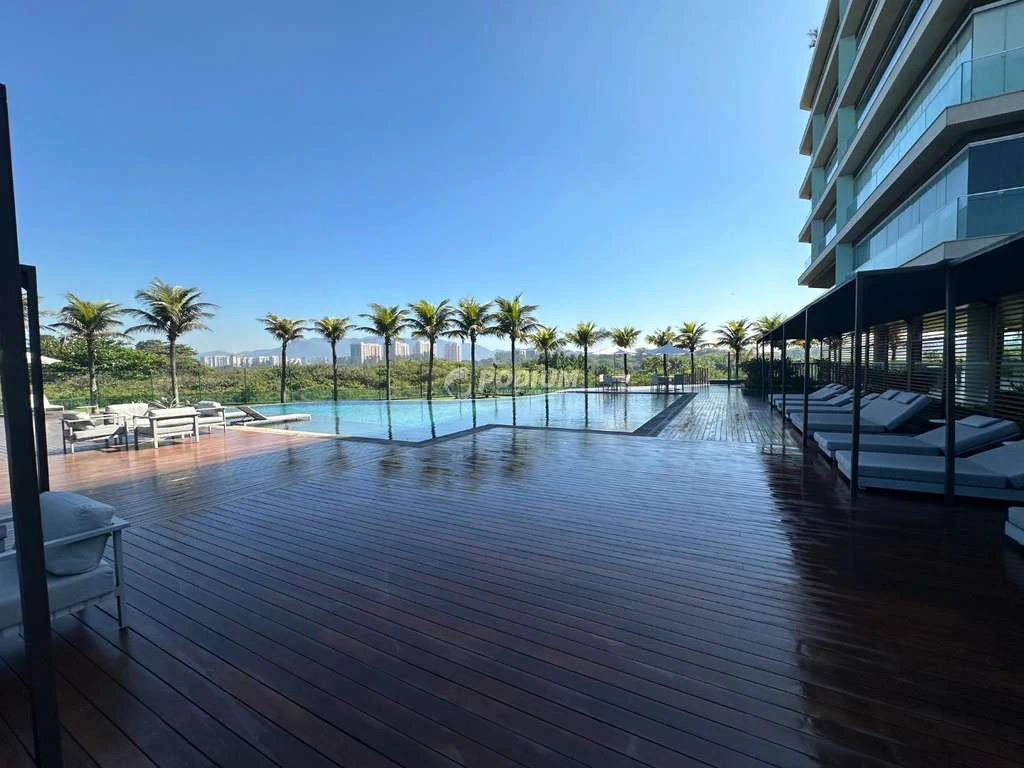 Furnished 64 m² apartment with 1 en-suite and 2 parking spots — photo 27