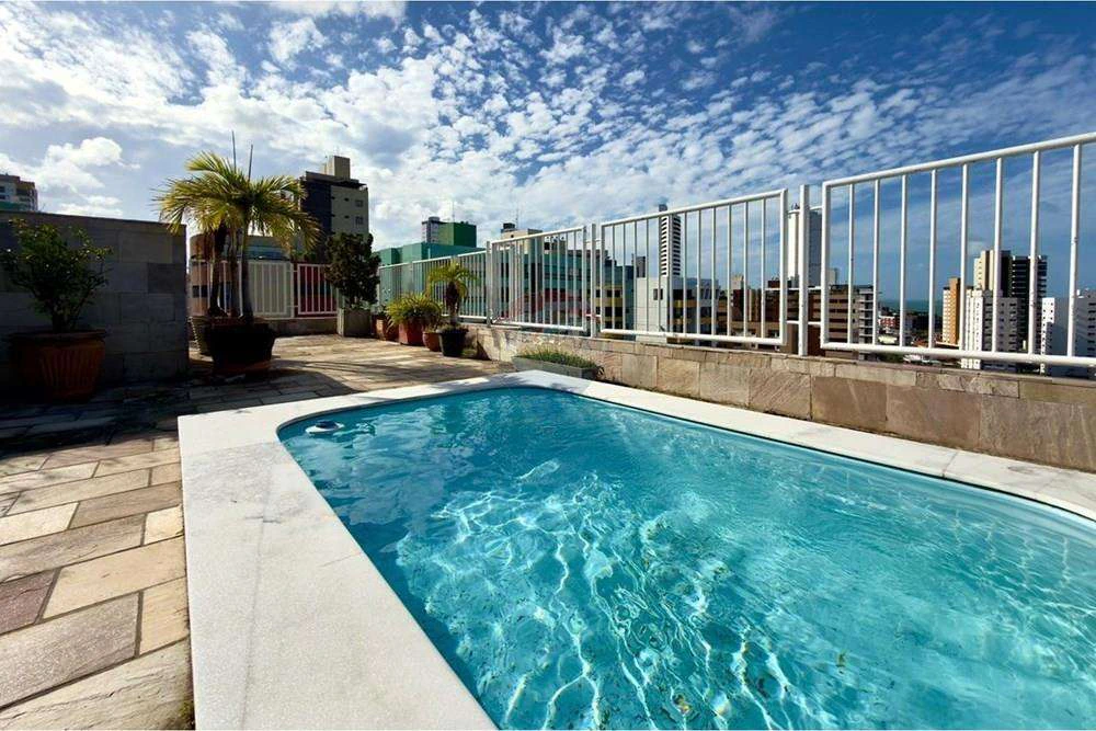 Penthouse with terrace and 4 en-suite bedrooms, 427 m² — photo 2
