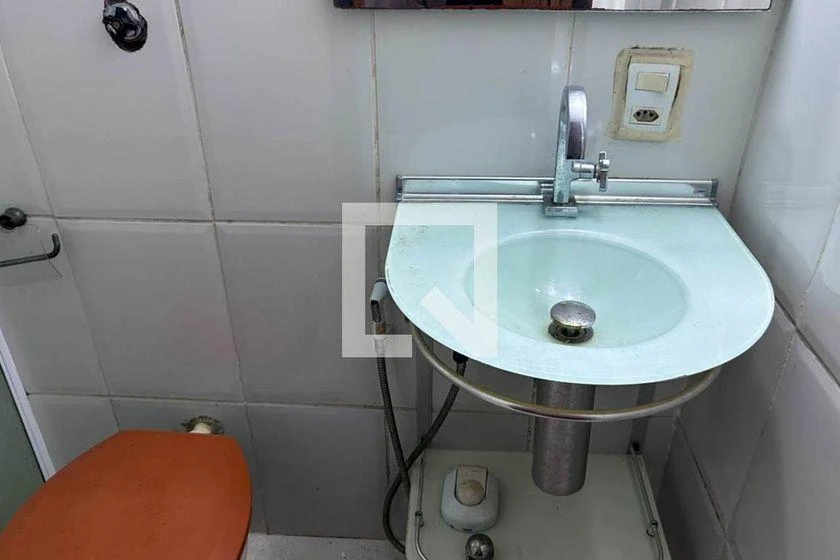 House, 50 m², with wood or laminate floors — photo 17