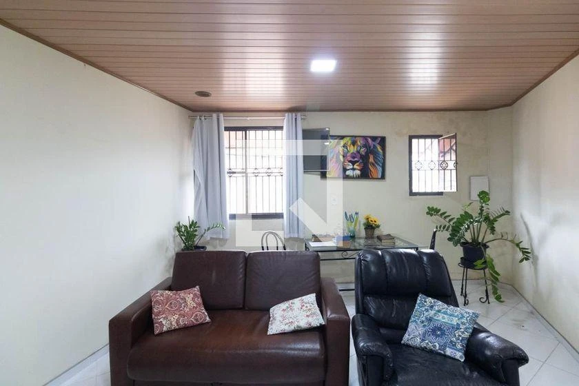 Furnished house with 1 bedroom and a gas stove kitchen — photo 9