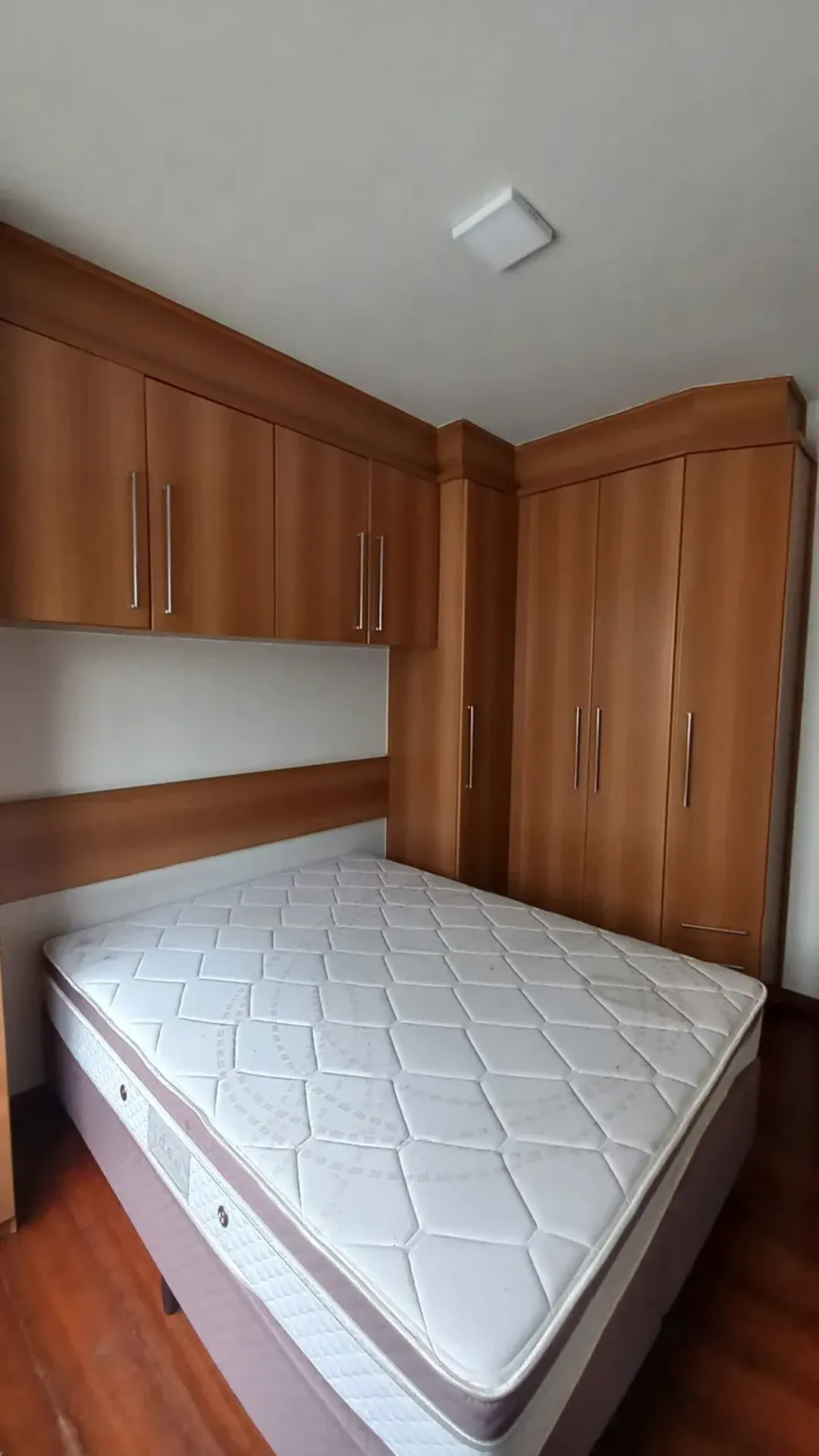 Меблированная квартира с 2 спальнями и отдельной кухней — photo 17