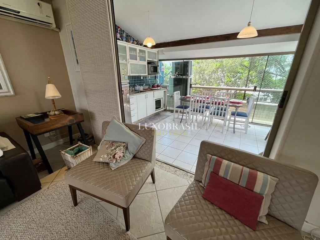 Furnished 3-bedroom apartment with 3 bathrooms — photo 7