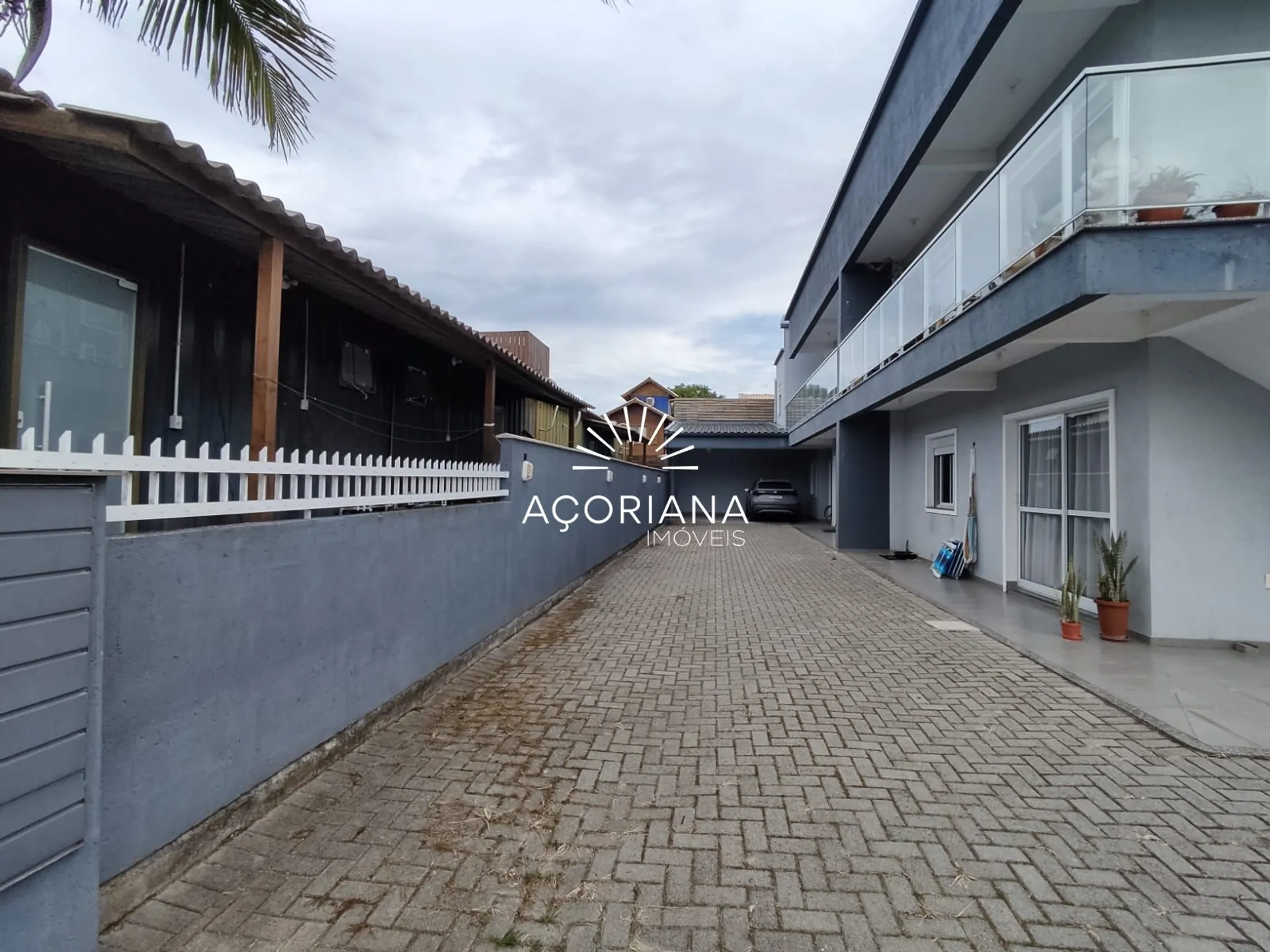 Квартира с 1 спальней, балконом и 60 м² — photo 2