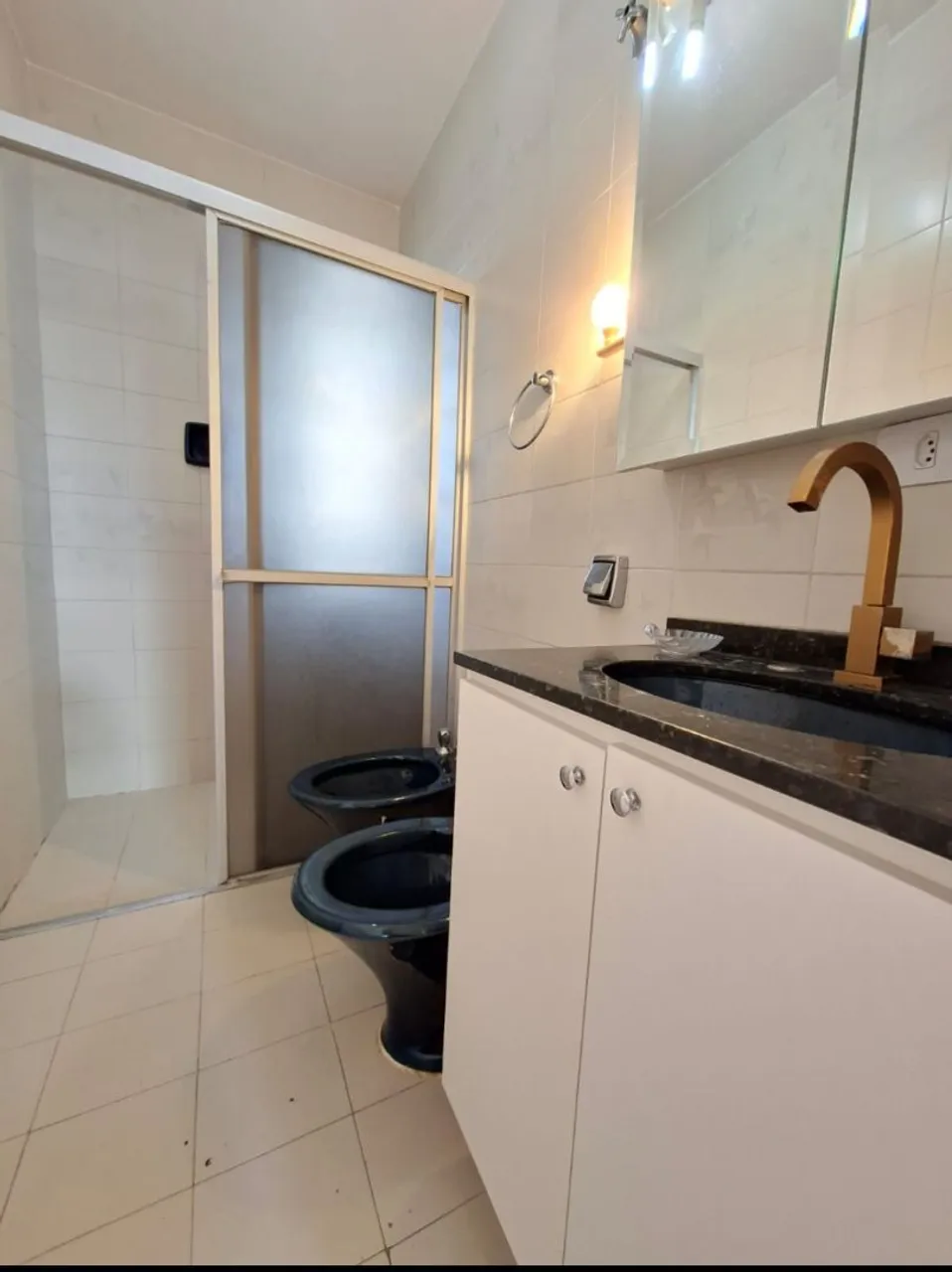 Unfurnished apartment with 3 bedrooms and 1 parking space — photo 5