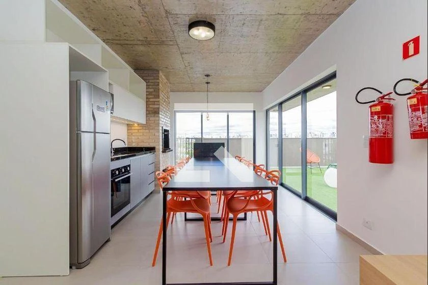 Furnished 1-bedroom apartment with balcony barbecue grill — photo 2