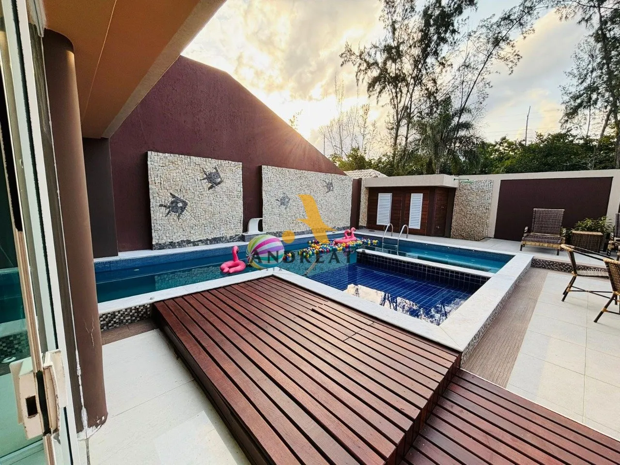 House with 5 bedrooms and 5 bathrooms, 471 m², 4 parking spaces — photo 7