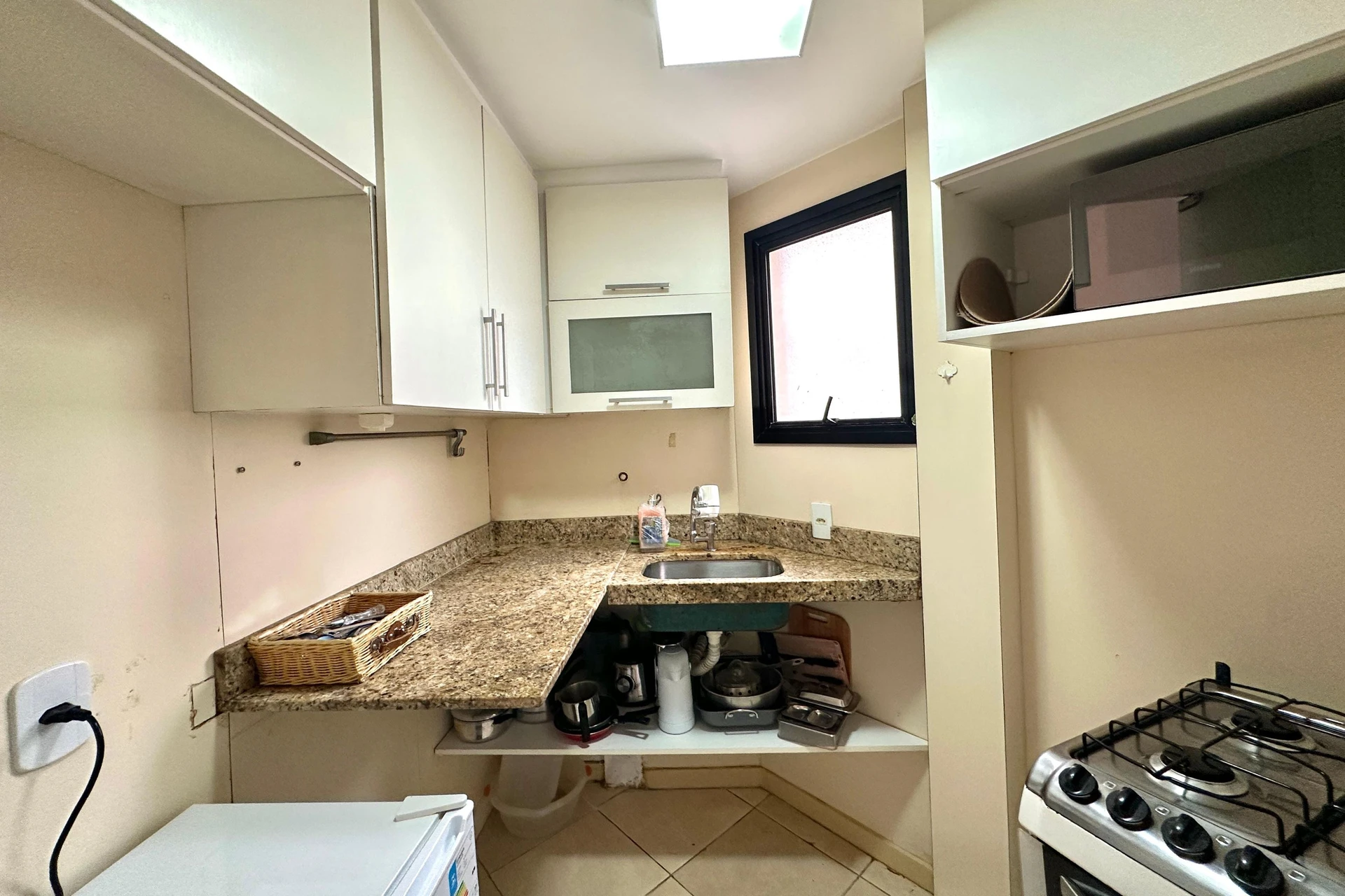 Furnished apartment with an open kitchen and 2 en-suite bedrooms — photo 15