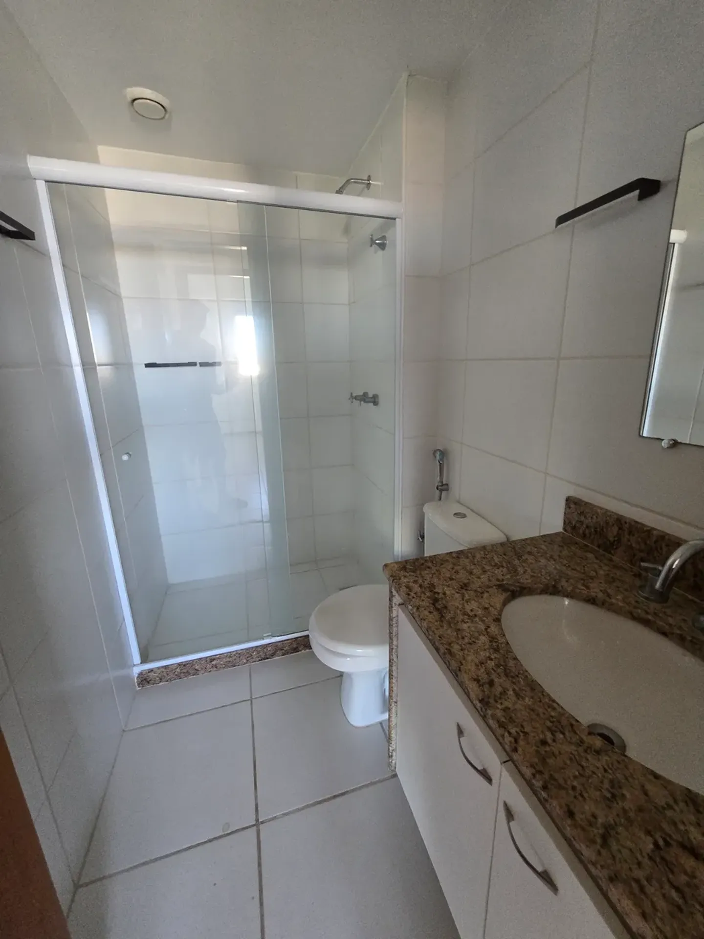 2-bedroom apartment in a building with a sauna — photo 22