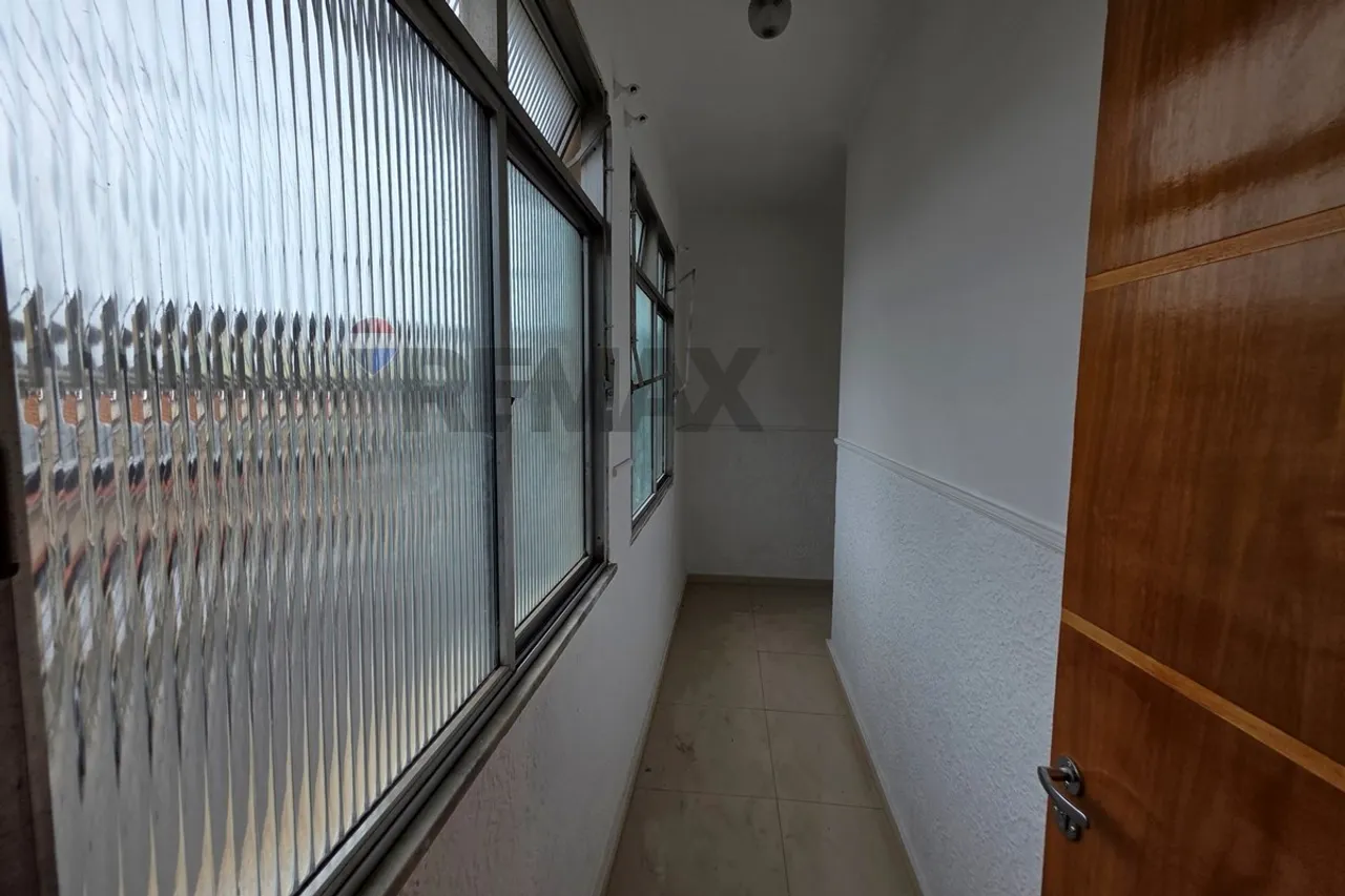 Apartamento com 2 quartos e cozinha separada — photo 9