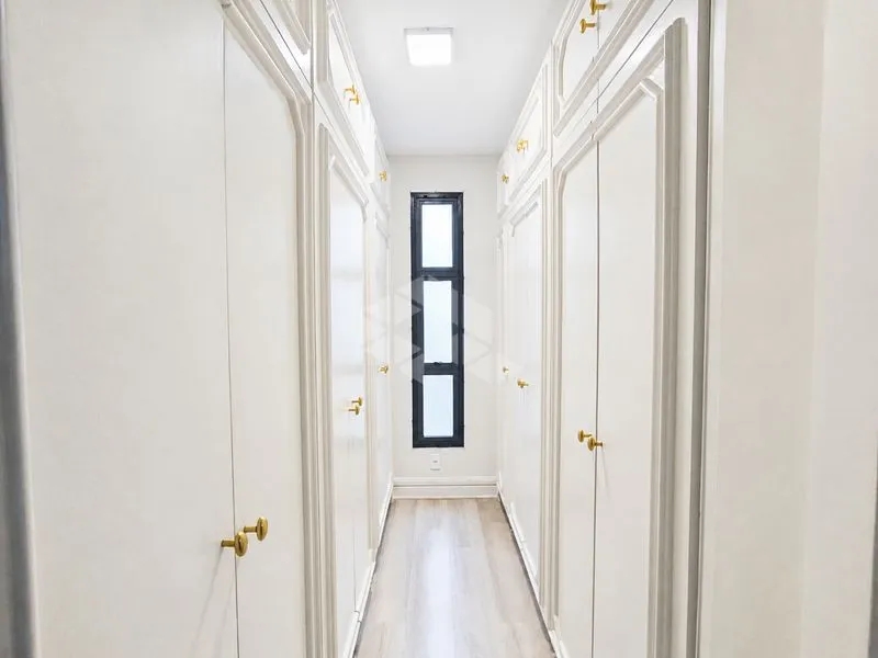 Departamento de 4 dormitorios con ventanales de piso a techo — photo 26