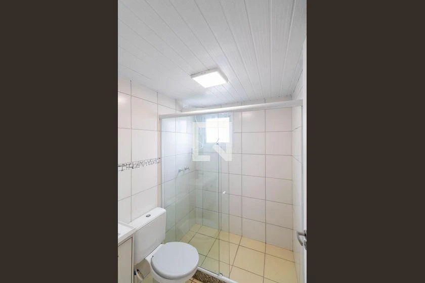 Apartamento de 2 quartos em condomínio com academia — photo 2