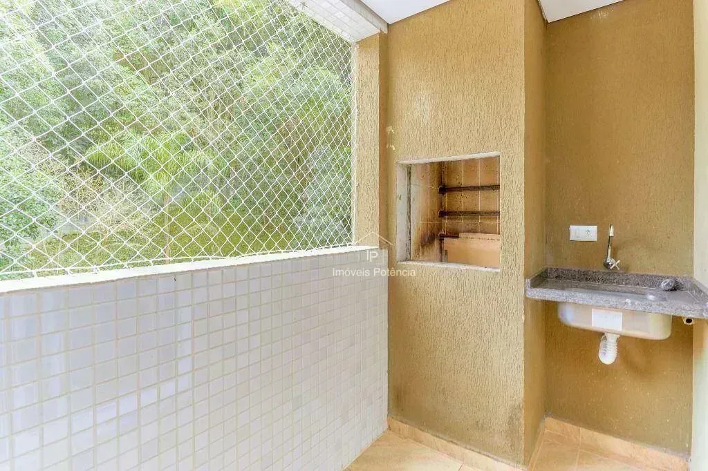 3-bedroom apartment with a private BBQ in Curitiba — photo 24