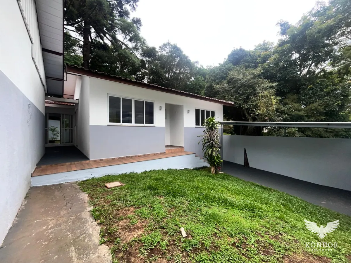 Wood or laminate floors in a 3-bedroom house, 90 m² — photo 20