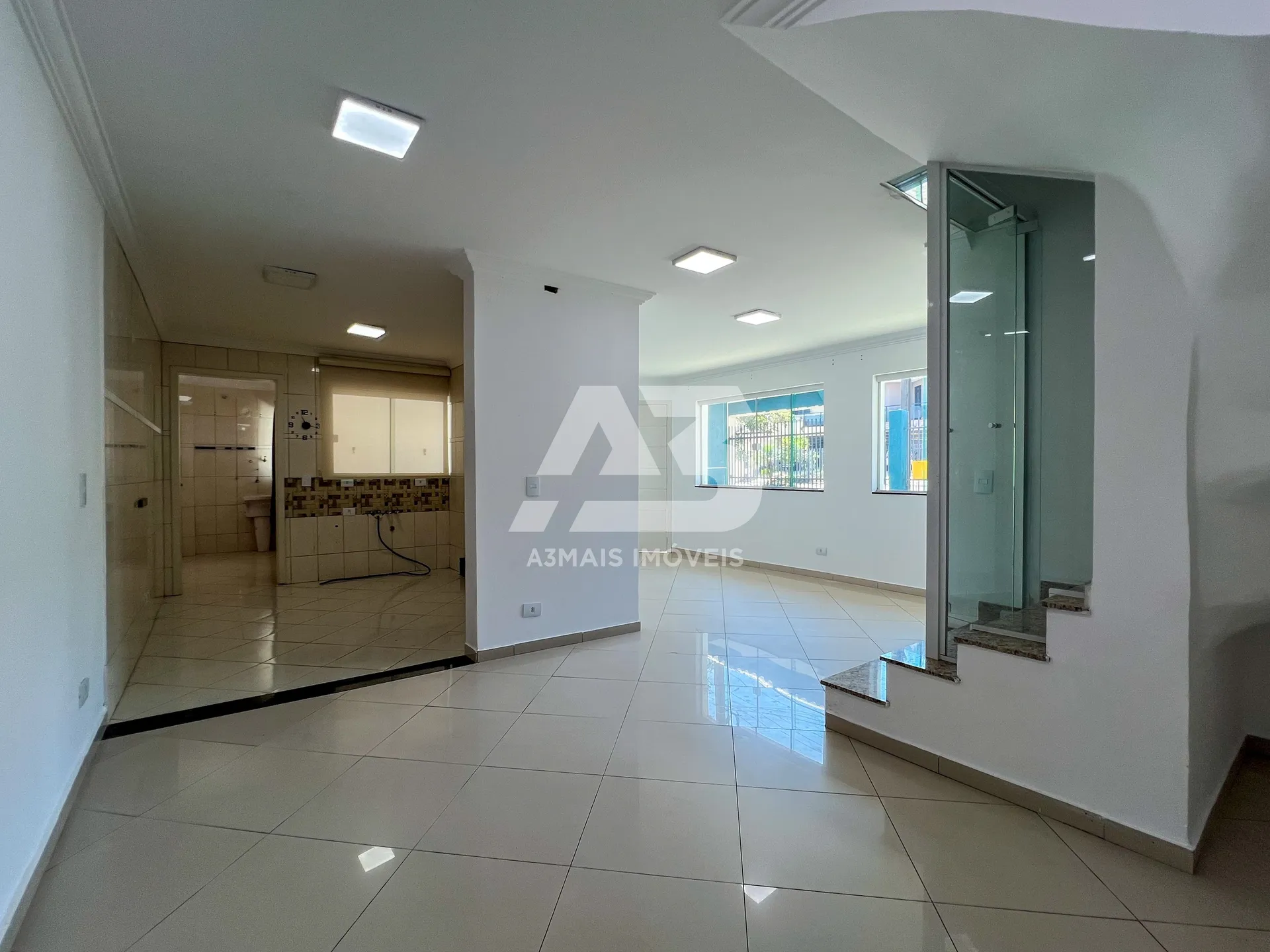 3-bedroom house, 1 with its own bathroom, 169 m², Curitiba — photo 2