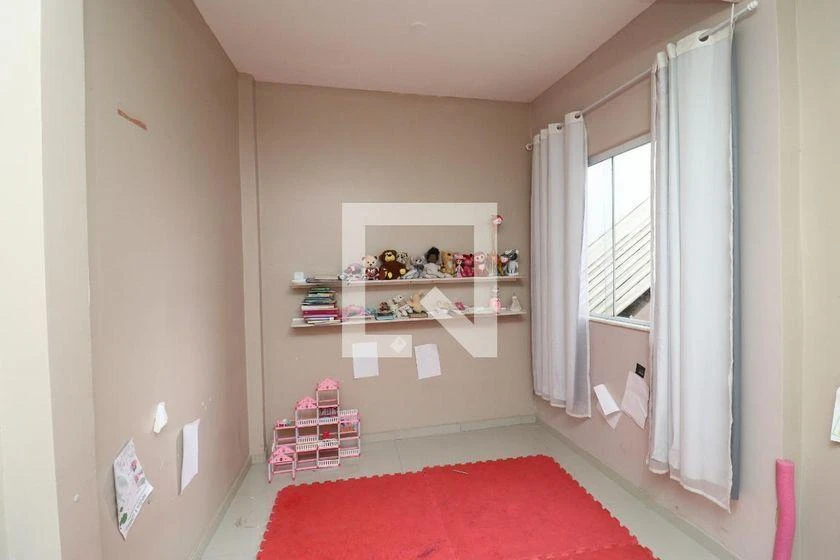 Home office in a 10-bedroom house, 747 m² — photo 16