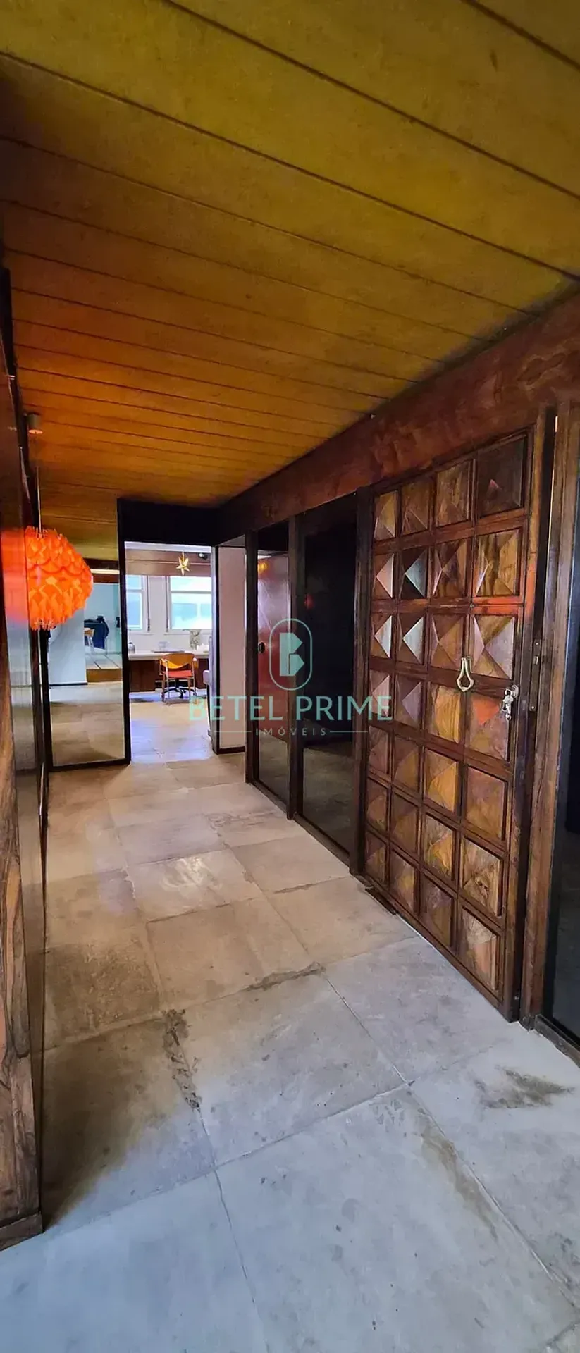 300 m² apartment with 4 bedrooms and gas kitchen — photo 31