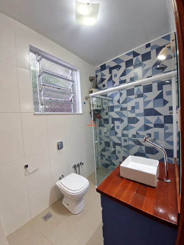 Apartment on the 1st floor with wood or laminate floors — photo 9