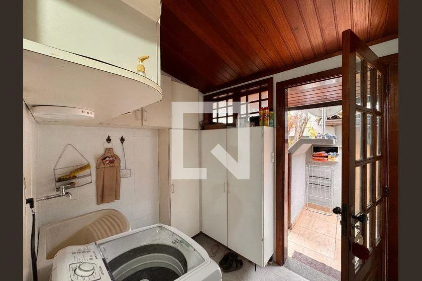 Condo house for rent with 4 bedrooms and 145 m² — photo 49