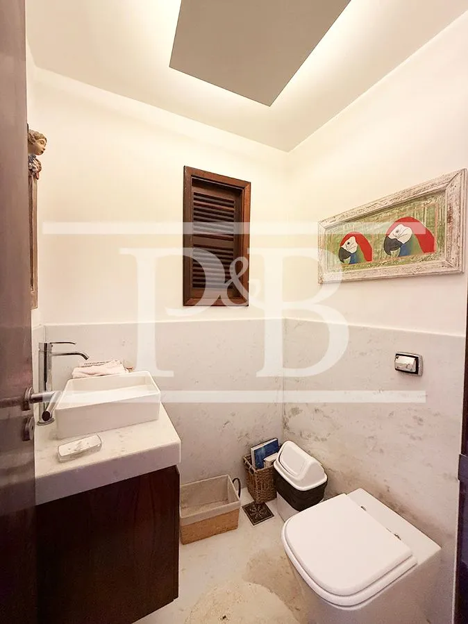 Casa com 4 dormitórios e varanda com churrasqueira — photo 25