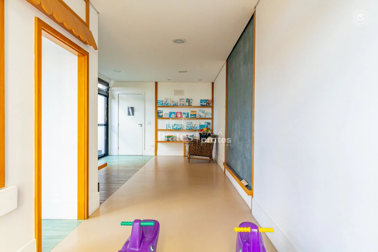 2-bedroom apartment in a building with a sauna — photo 27