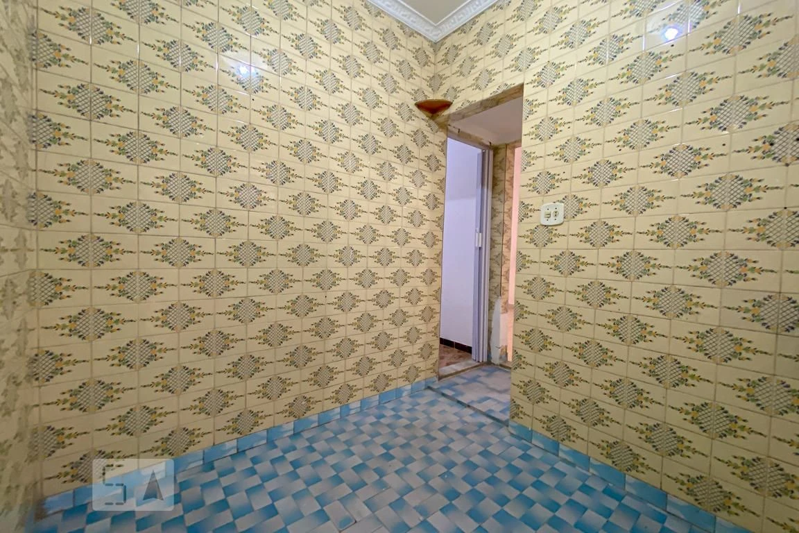 1-bedroom apartment with 1 parking space and pets allowed — photo 5