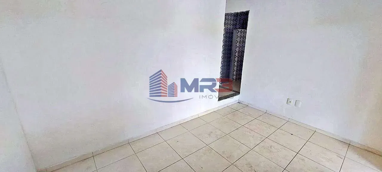 540 m² House with 4 bedrooms and 5 parking spaces — photo 39