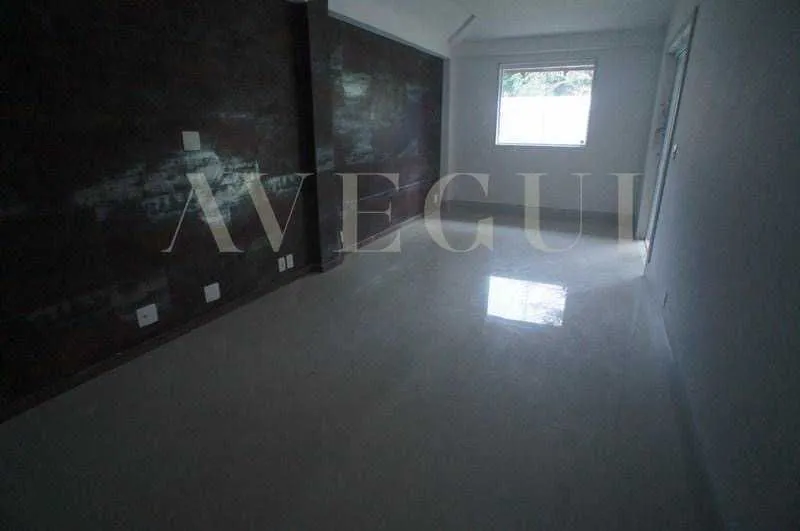 4-bedroom house with a bathtub in Rio de Janeiro — photo 19