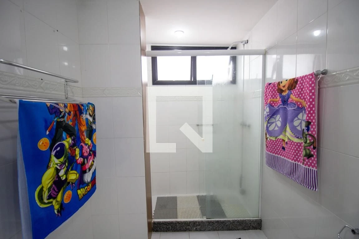 Furnished apartment with 3 en-suite bedrooms — photo 56