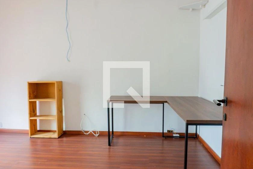 Home office in a 4-bedroom apartment, 174 m² — photo 17