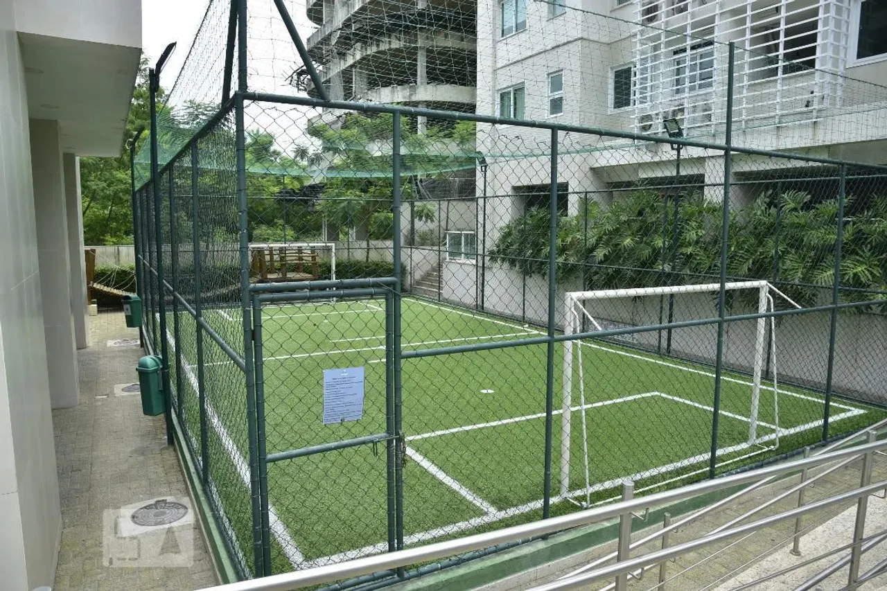 Furnished 93 m² apartment with 3 bedrooms and 1 parking — photo 63