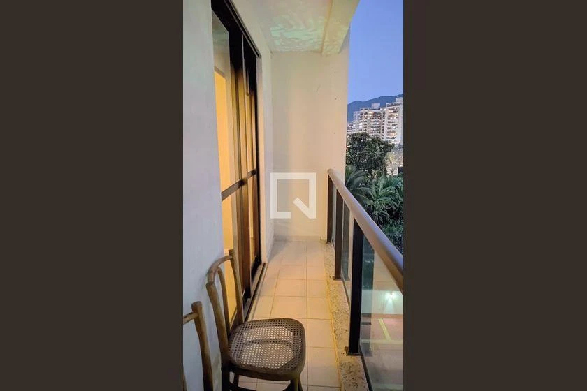 Rental apartment with 3 bedrooms and a glazed balcony — photo 37