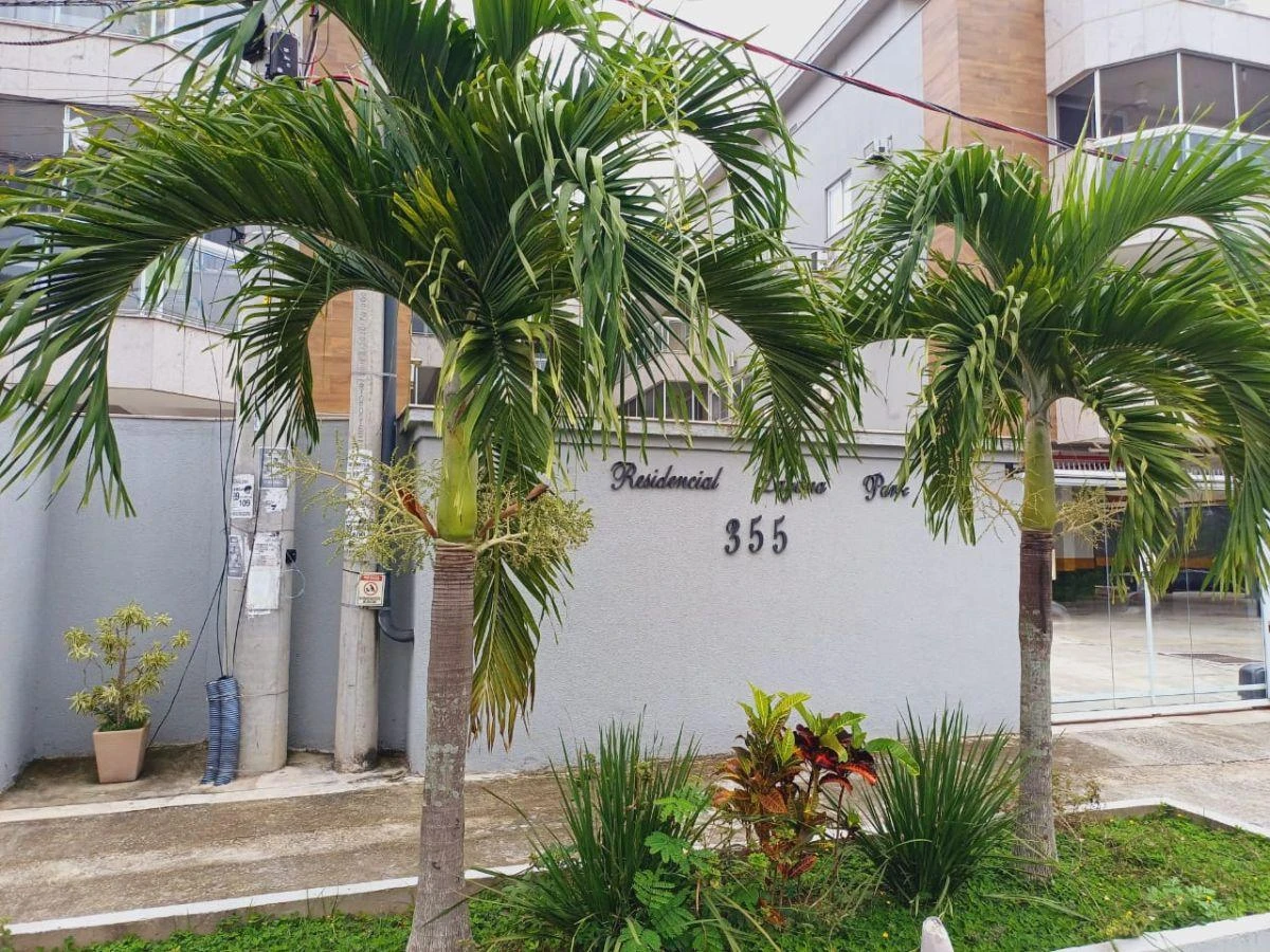 145 m² top-floor home with balcony and 2 parking spots — photo 24