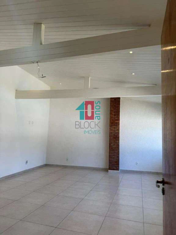Casa em condomínio fechado de 470 m² com 3 quartos — photo 27