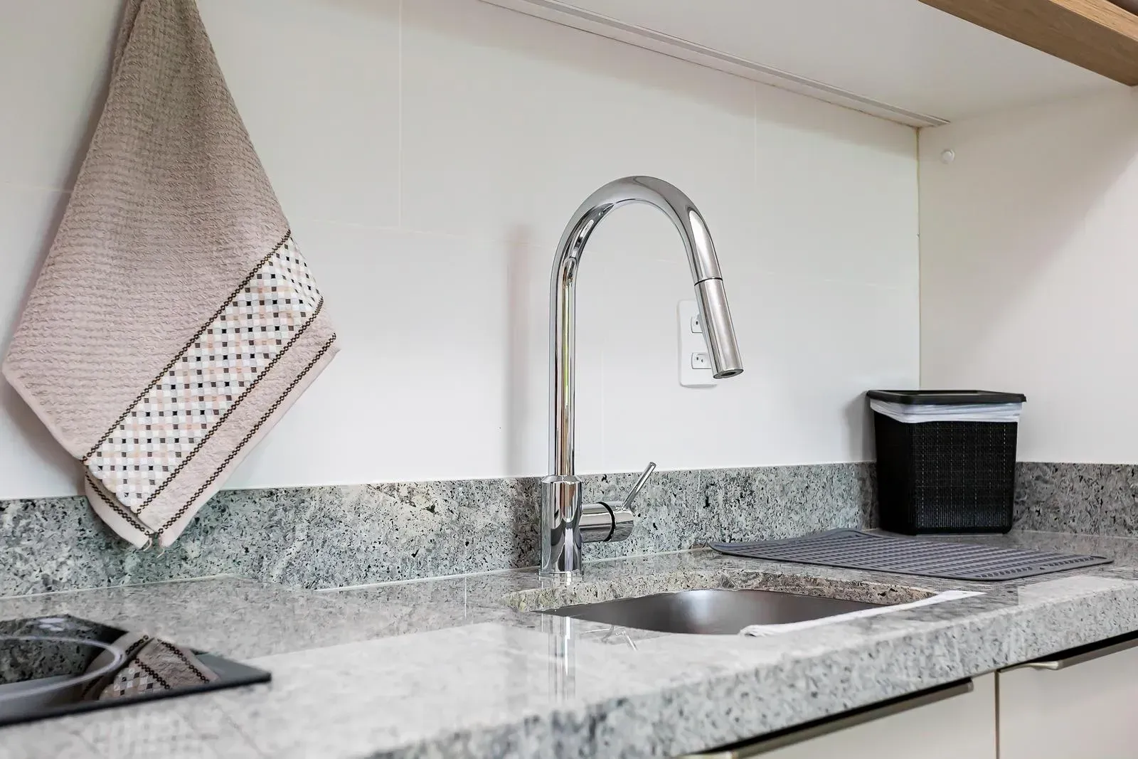 Furnished 27 m² apartment with 1 en-suite and no parking — photo 36
