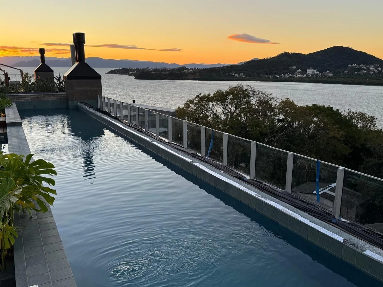 Jacuzzi in a 3-bedroom apartment, 159 m²