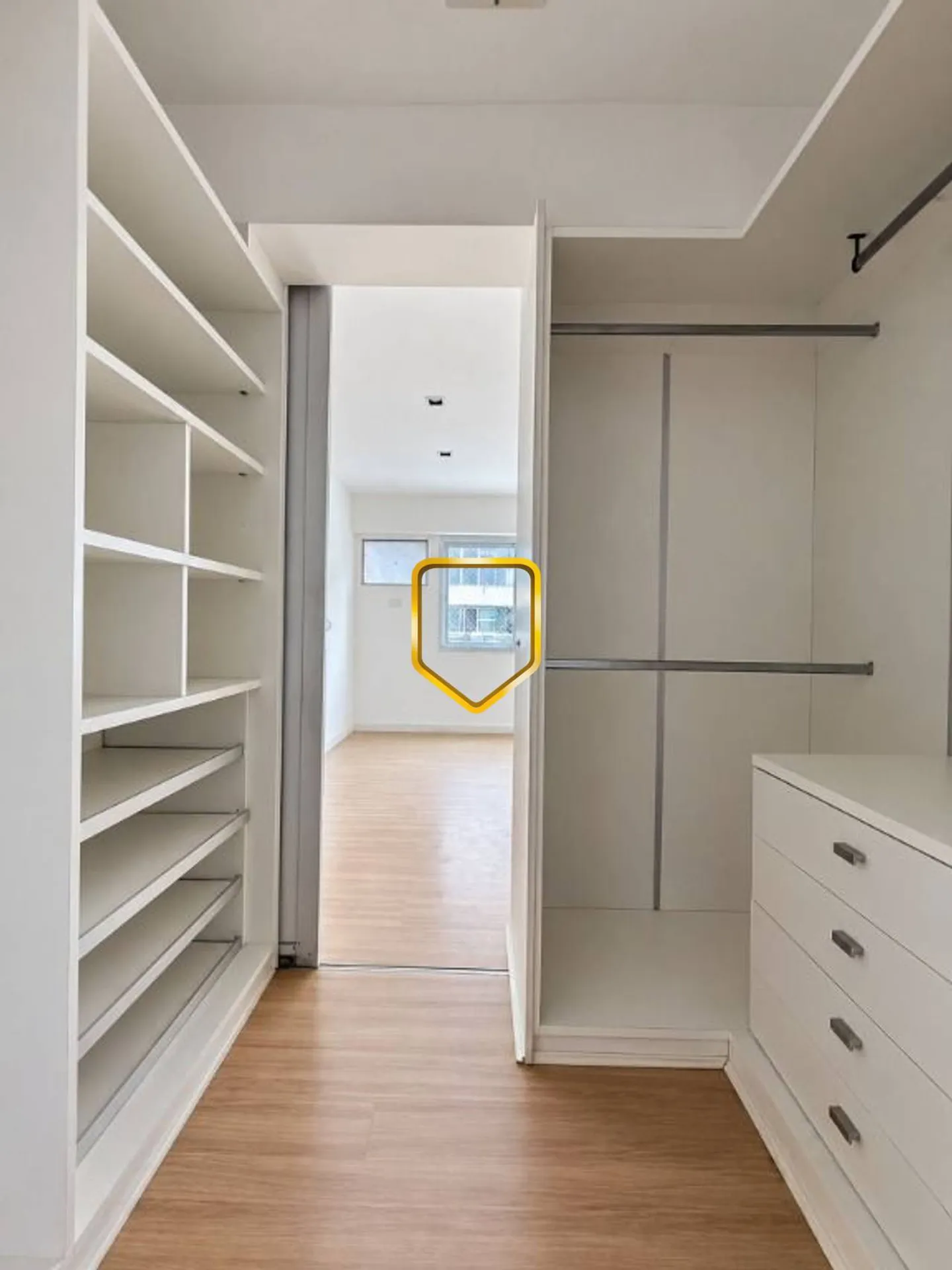 Apartment, 91 m², with a home office — photo 18