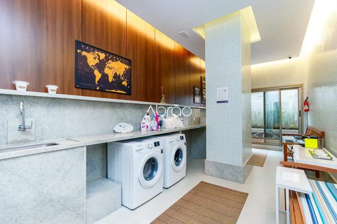 Apartamento mobiliado de 73 m² com 1 suíte e sacada — photo 27